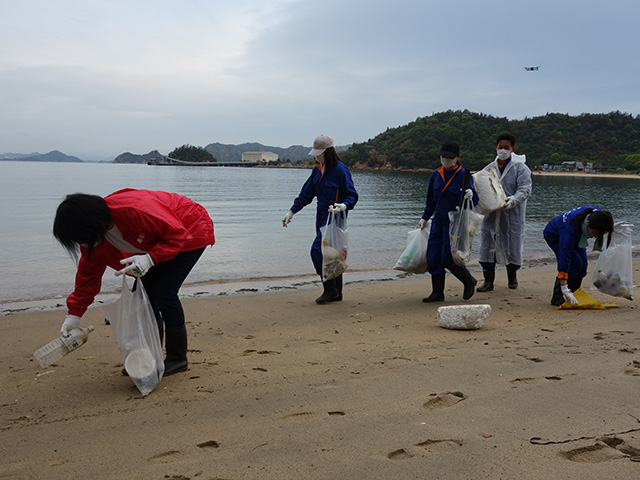 2021-4-23-24 海岸漂着ゴミ回収活動現場5