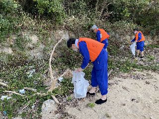 2022-10-28 海岸漂着ゴミ回収活動現場2