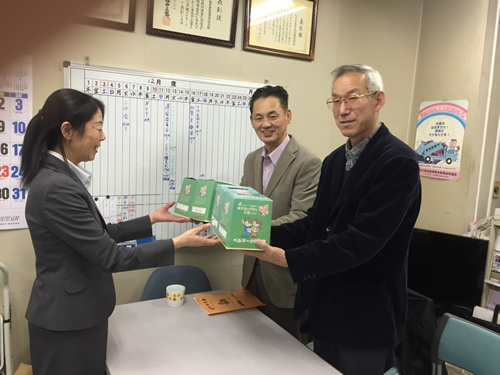 石川県自動車車体整備協同組合様が熊本地震で被災された学校へベルマークを寄贈