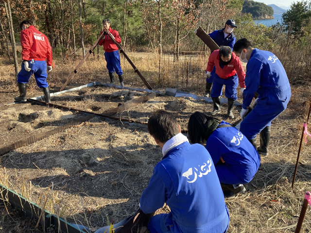 土留めの囲いの撤去の様子