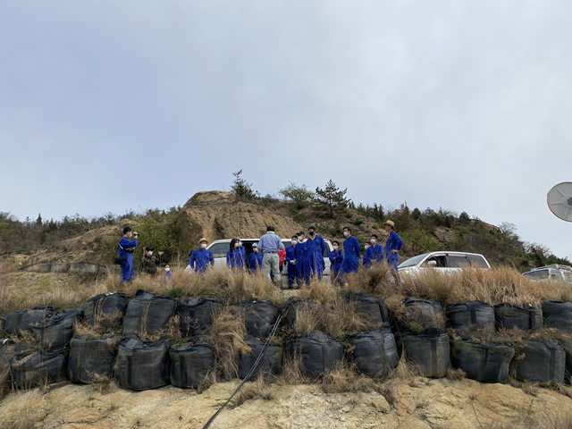 2022-03-28「不法投棄現場」や「豊島のこころ資料館」の見学4