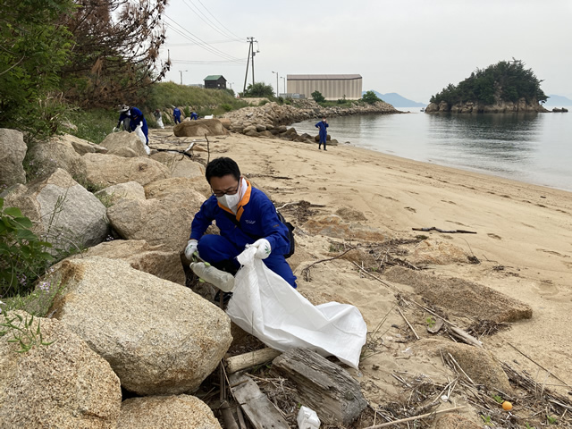 2022-05-19「水ヶ浦」東側と、「柚の浜」の2か所にて海岸清掃3