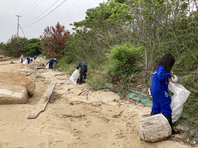 【横引ヶ浜】海岸のゴミの様子3