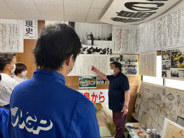 【豊島のこころ資料館】豊島事件の闘いの歴史について学ぶ様子3