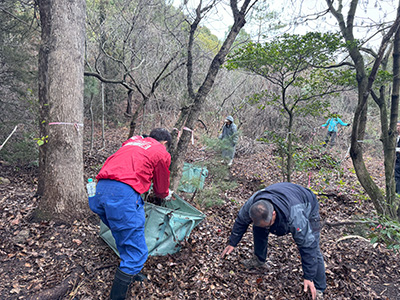 2023-02-01雑草の除去作業2