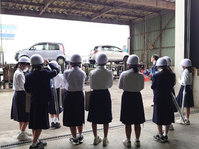 共伸商会　中学生の工場見学を受入れ