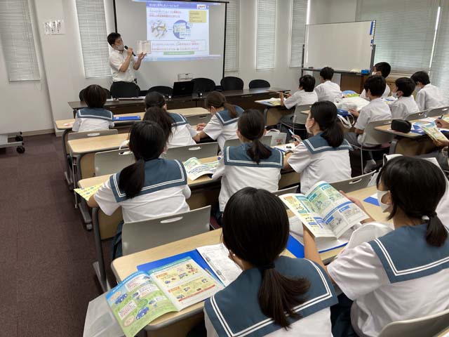 鹿児島市立松元中学／鹿児島市立星峯東小学校　工場見学会02